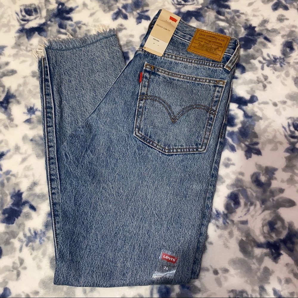 Levi high rise mom jeans